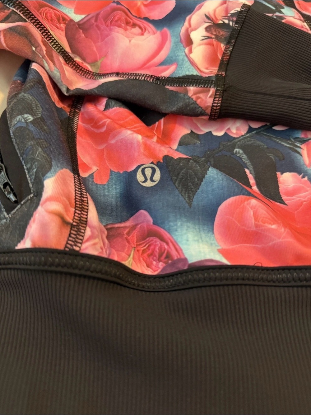 Lululemon Om Me Home Floral Roses Full Zip bomber track Jacket S 4 Secret garden - Picture 8 of 10